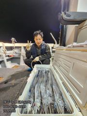 [[제주 뉴그린호(2호) 9월 8일 야간갈치 조황]] 사진