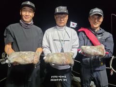 삼천포 문어조황! 엄청나게나옵니다! 일요일야간부터 자리여유