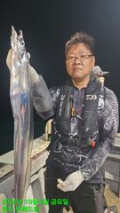 [완도썬레드호] 10/2 먼바다 3지반 4지급 갈치 많이 올라왔습니다 사진