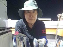 은빛나래피싱 초대박 어둠이 오자마자 인생급 소나기 피딩. 고기 잡는데 정신팔려서 찔끔 지려버렸습니다(토일가능)
