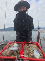 (건담호)11일 갑오징어 나이스^^ 월요일 출조확정^^ 자리널널